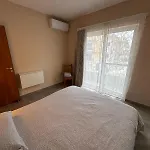 Sunny Retreat - Families, Couples & Digital Nomads Appartement