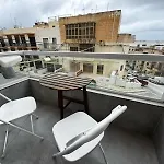 Sunny Retreat - Families, Couples & Digital Nomads Appartement *