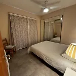 Sunny Retreat - Families, Couples & Digital Nomads
